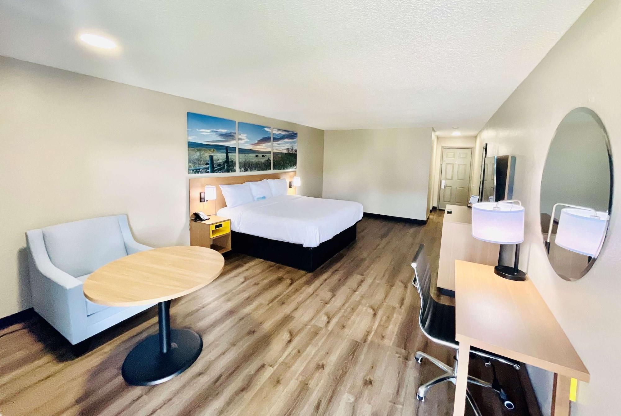 Days By Wyndham Ft. Worth 2* Burleson